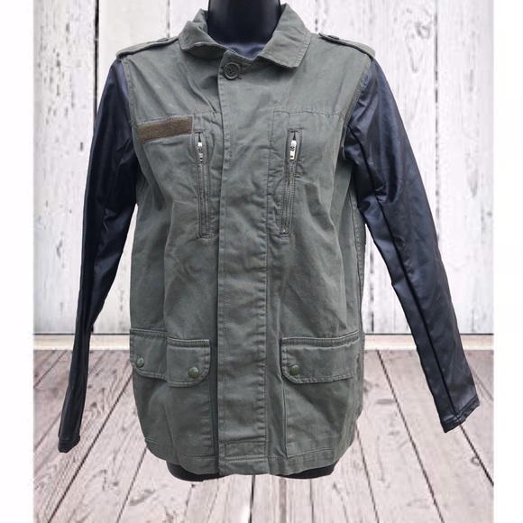 Topshop Jackets & Blazers - NWT TopShop | Utility Jacket | Size 4